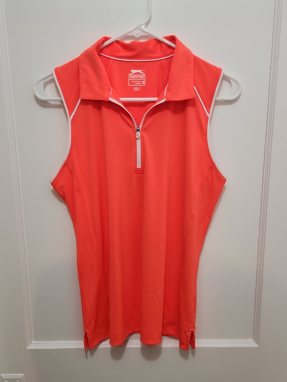 Slazenger Women's Bright Orange Sleeveless Golf Top Size Medium